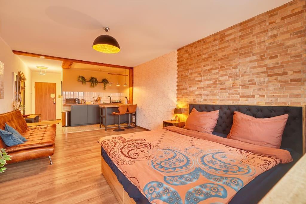 Апартаменти *Neues Loft*- Nahe Frankfurter Flughafen + Bahnhof Ной-Ізенбург Екстер'єр фото